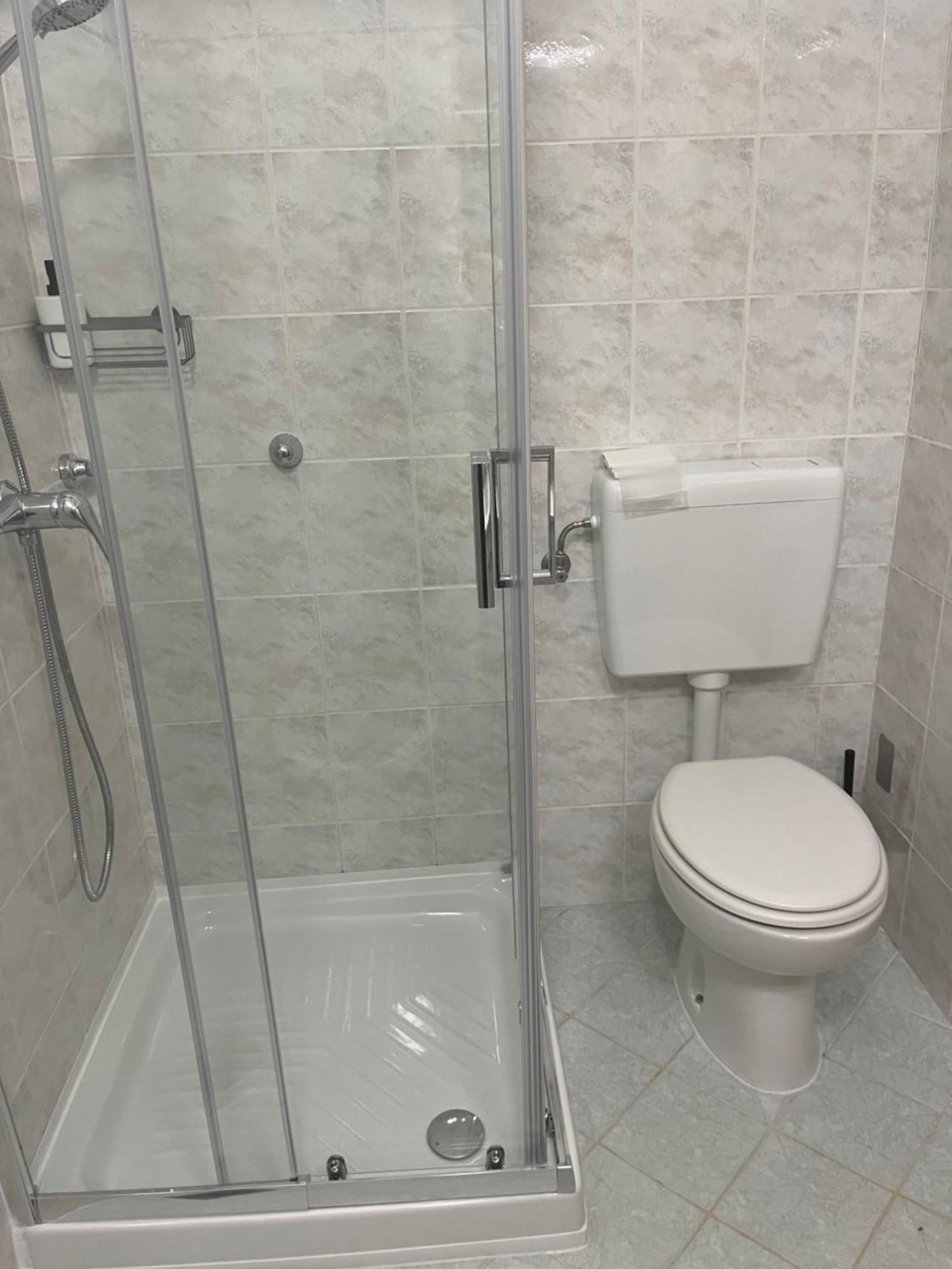 イゾラApartma Sunnyアパートメント エクステリア 写真